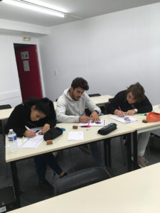 eleves-cours-technologie-permanente